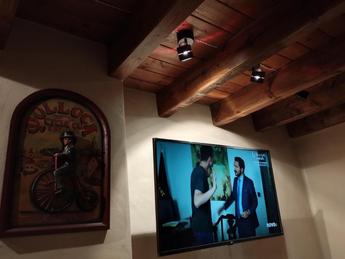 Esqui, Aigueestortes Y Boi-Tauell A Tus Pies En Ebrehogar Pla de l'Ermita Exterior foto